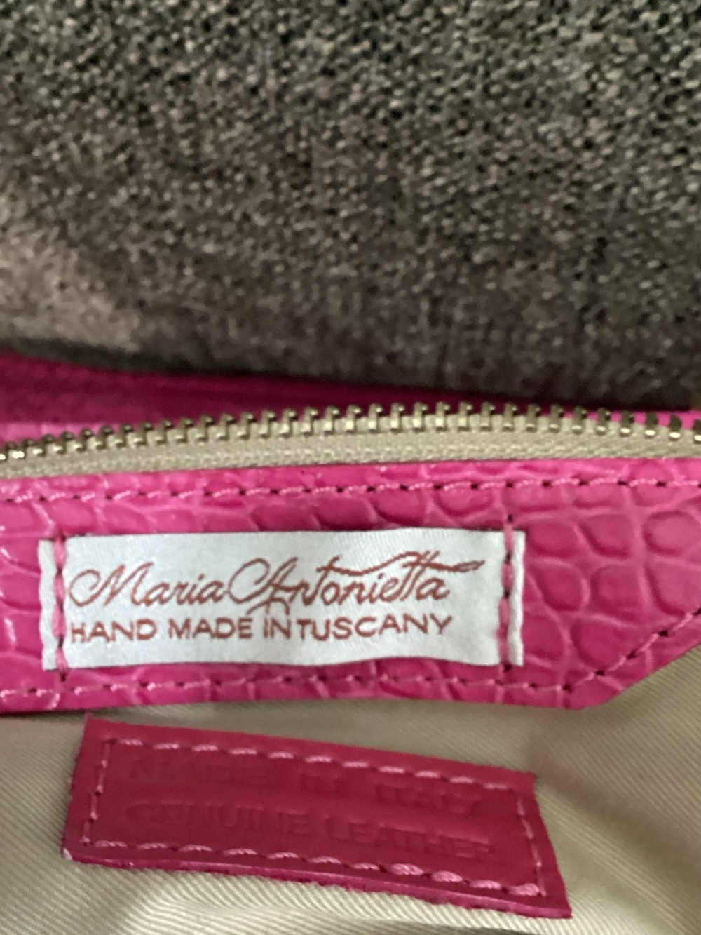Maria Antonieta Pink Trim Woven Satchel with Detachable Strap - Picture 7 of 12
